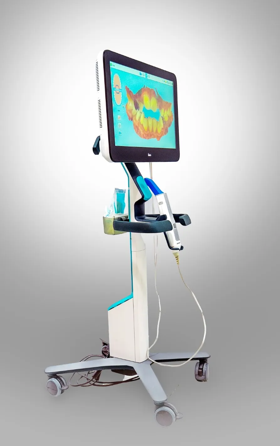 3Shape TRIOS 3 intraoral scanner